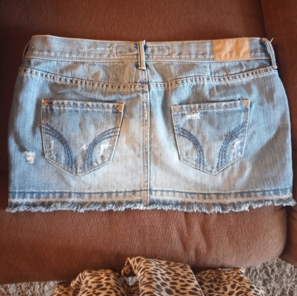 Hollister jean skirt - Picture 5 of 9